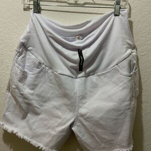 NWT JEZERO Women White Denim Shorts XL  Maternity